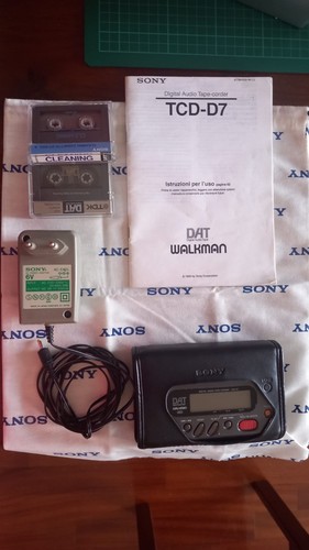 Sony tcd walkman - sony,